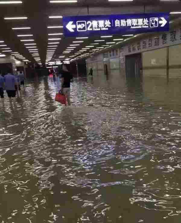 武汉火车站被淹了么 武汉暴雨火车站附近最新情况